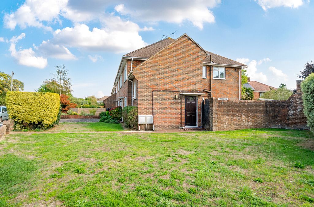 Property photo 1 of 16 External