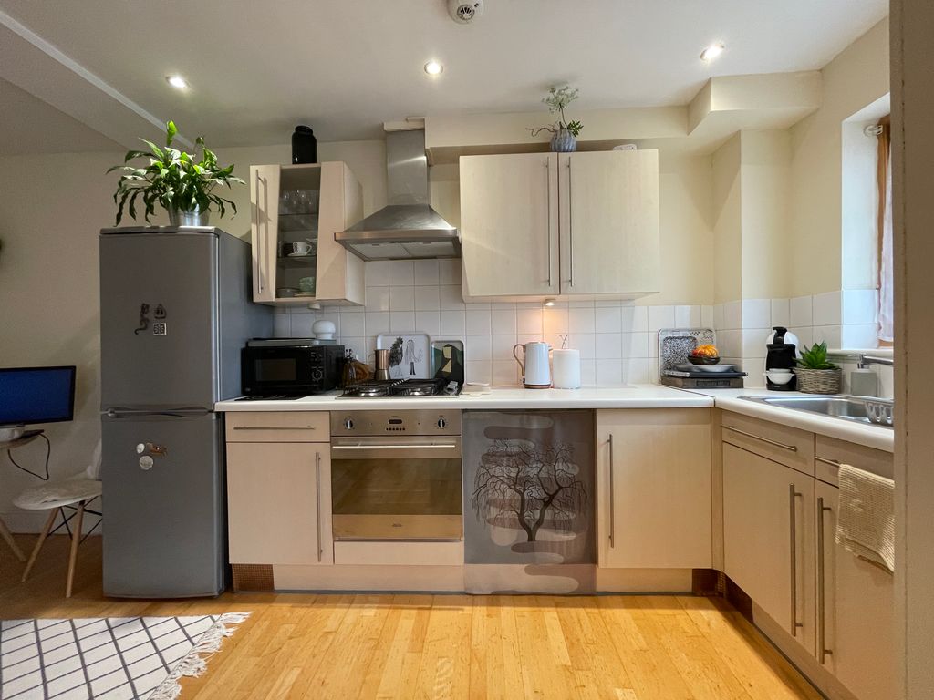Property photo 1 of 6 Open-Plan Kitchen