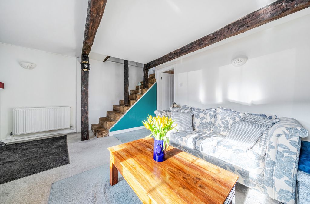 Property photo 3 of 14 1439473-9-69d53Df...