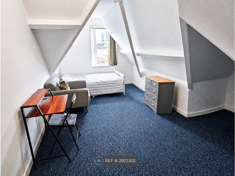 Property photo 2 of 4