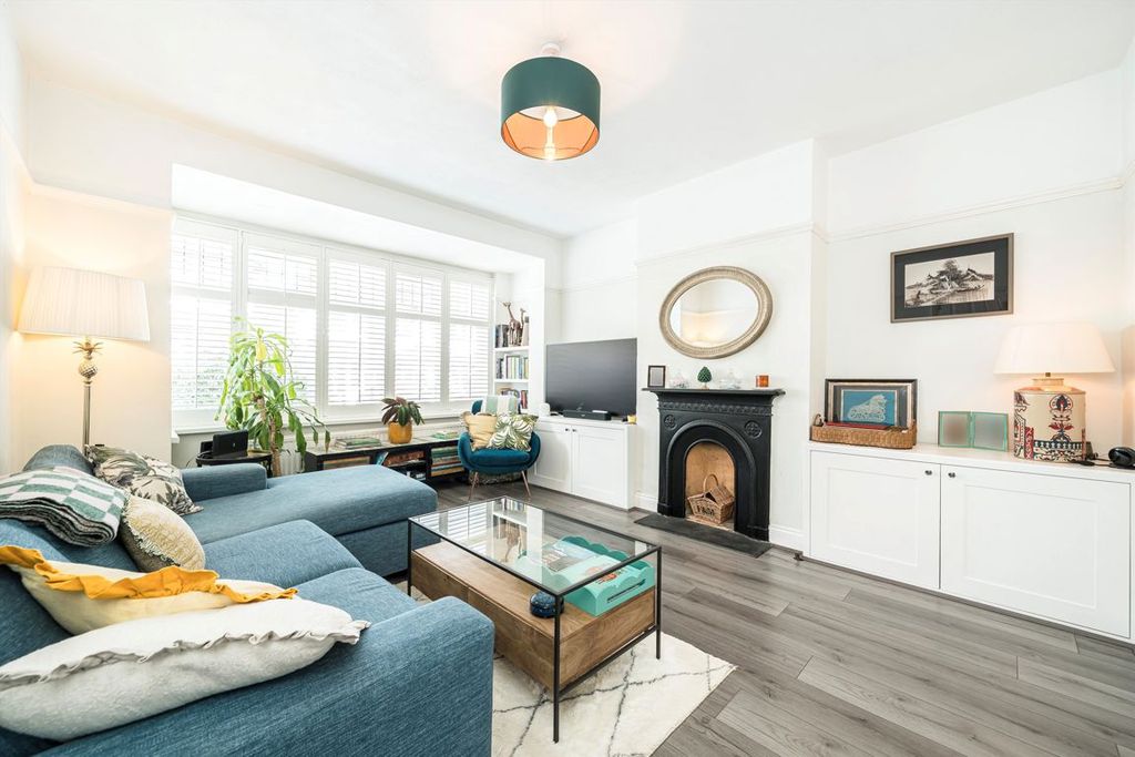 Property photo 2 of 9