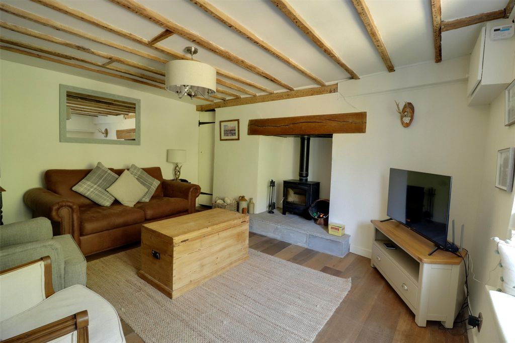 Property photo 3 of 17 3 - Picture No. 26