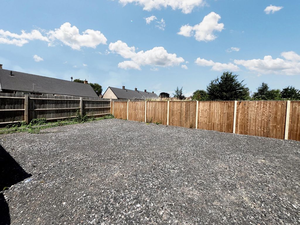 Property photo 2 of 2