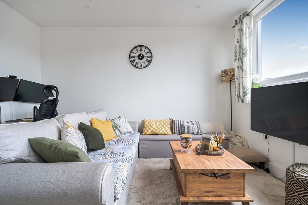 Property photo 2 of 26 Reception