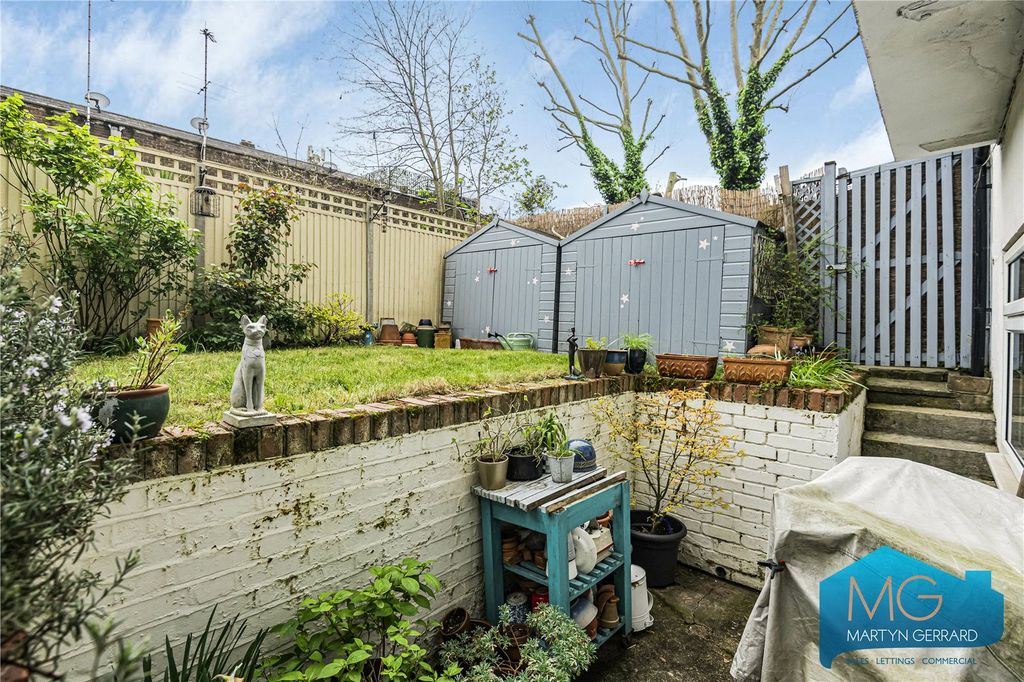 Property photo 3 of 17 Picture No. 33