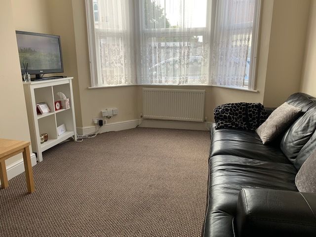 Property photo 2 of 14
