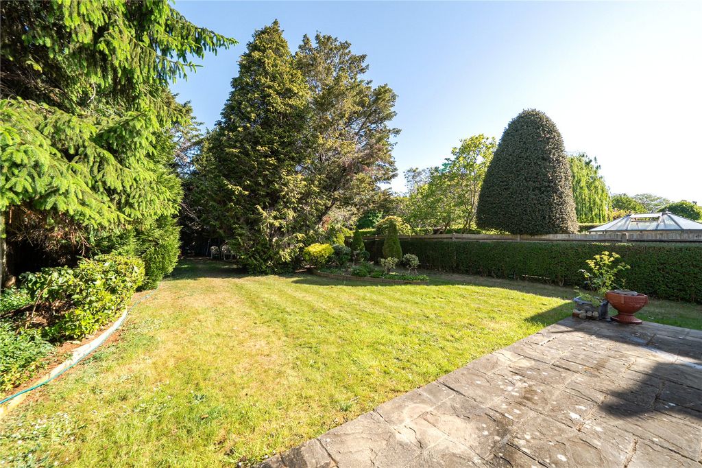 Property photo 3 of 17 Picture No. 10