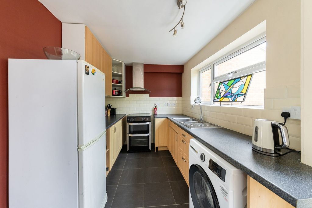 Property photo 3 of 22