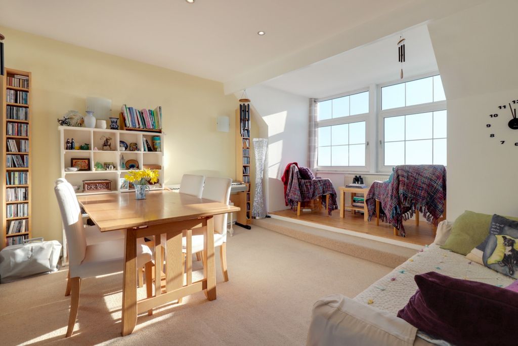Property photo 3 of 18 Kitchen Dining Room