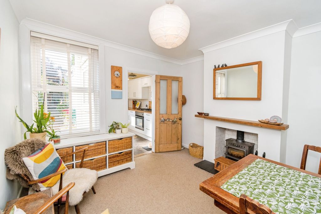 Property photo 3 of 14 Pbox-Img.Jpg