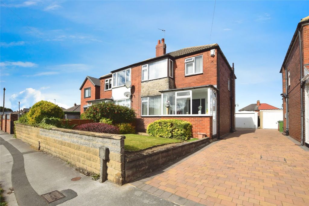 Property photo 1 of 17 Picture No. 14