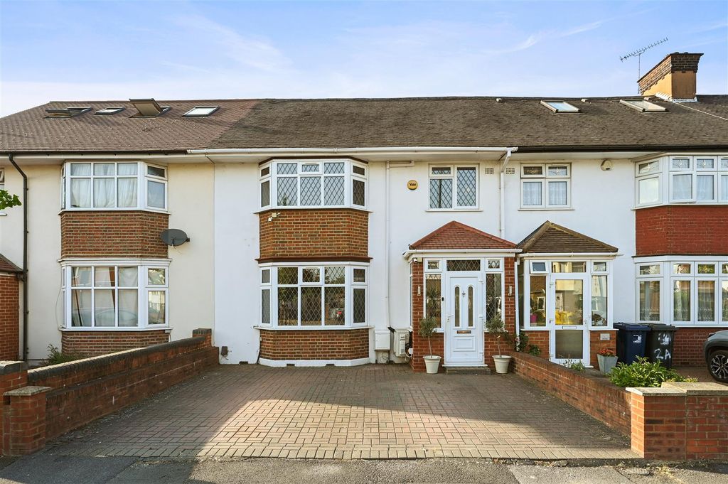 Property photo 1 of 11