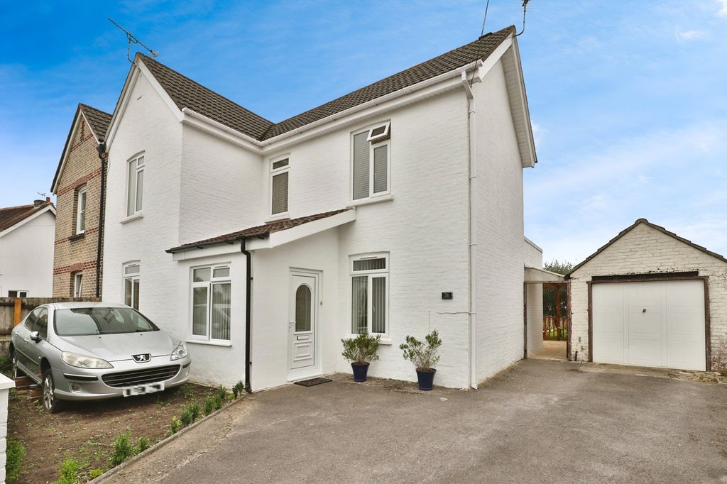 Property photo 1 of 20 Photo