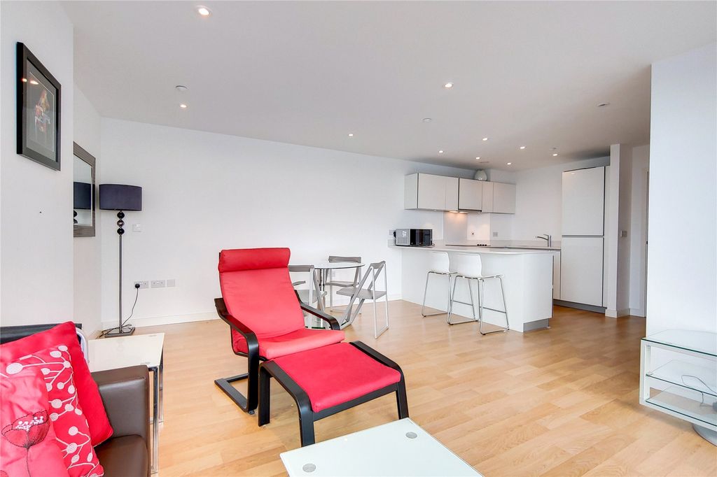 Property photo 3 of 17 Picture No. 03
