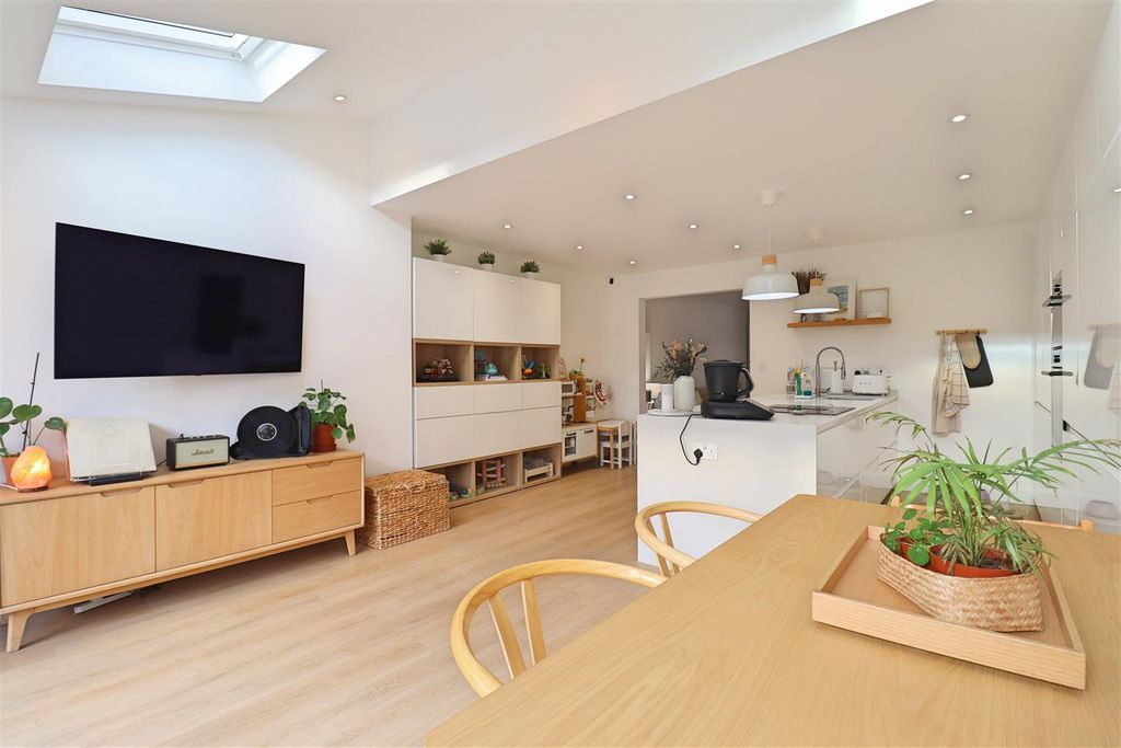 Property photo 3 of 20 Img_1566.Jpg