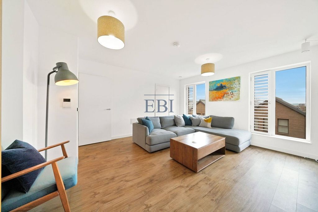 Property photo 3 of 16 Picture No. 04