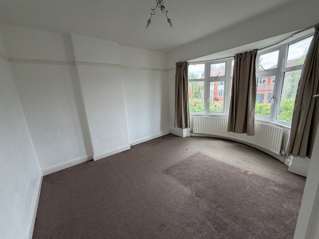 Property photo 3 of 23 Img_6180