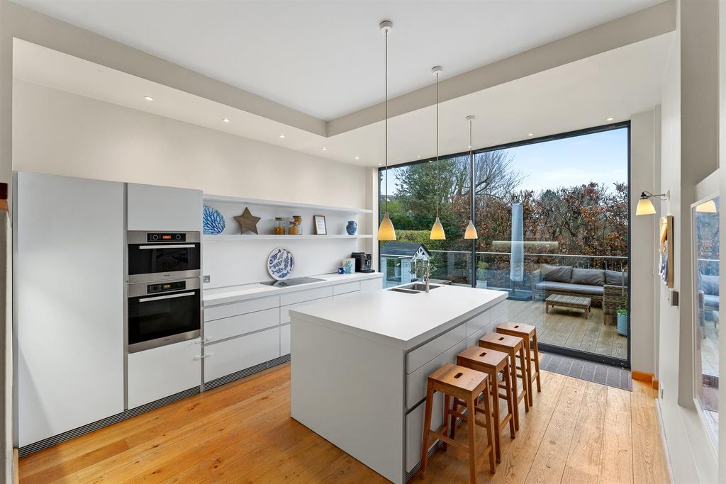 Property photo 3 of 41 Kitchen Area