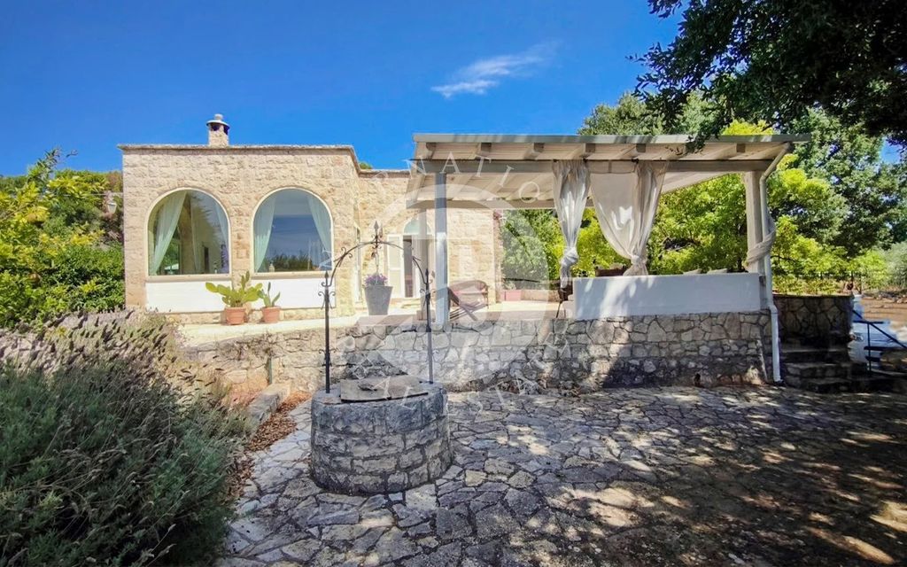 Property photo 1 of 25
