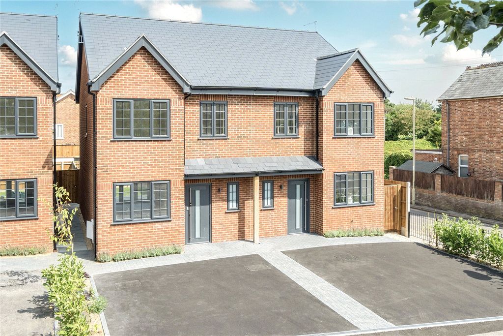 Property photo 3 of 18 Picture No. 33