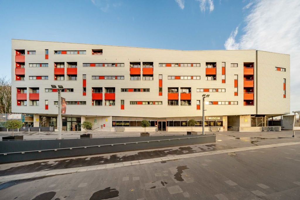 Property photo 1 of 6