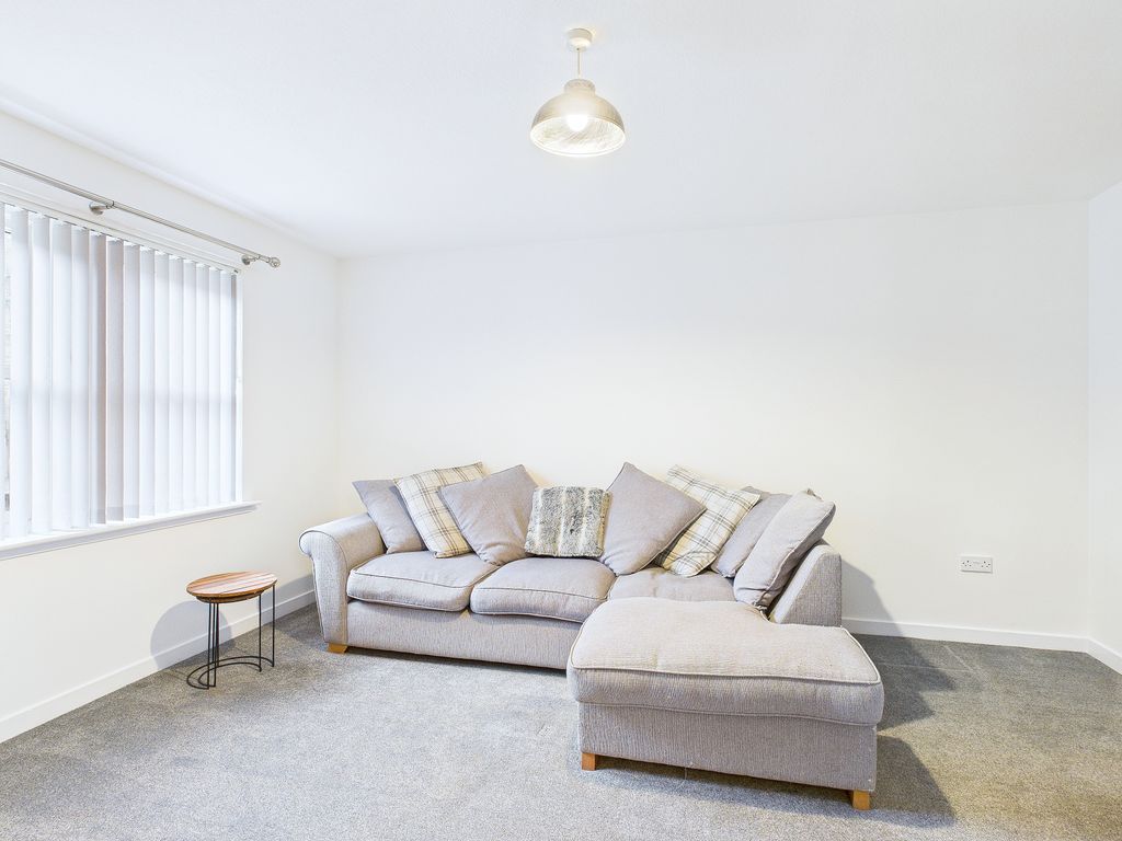 Property photo 2 of 29