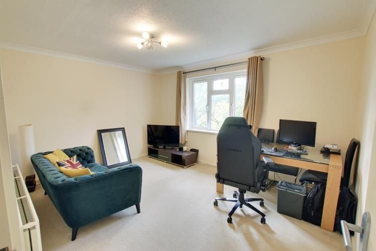 Property photo 3 of 8