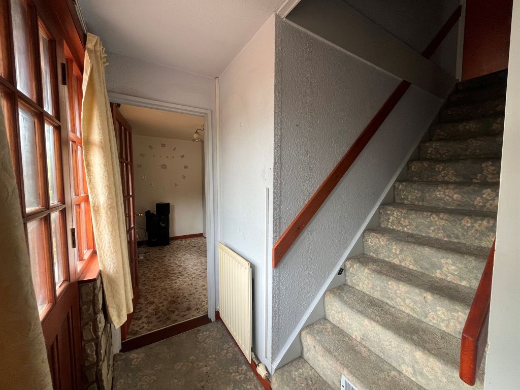 Property photo 3 of 25