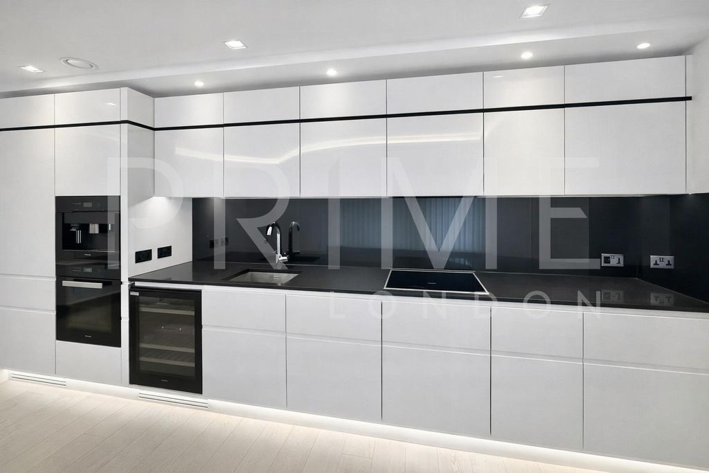 Property photo 3 of 23 245.Jpg