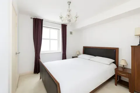 Property photo 2 of 5