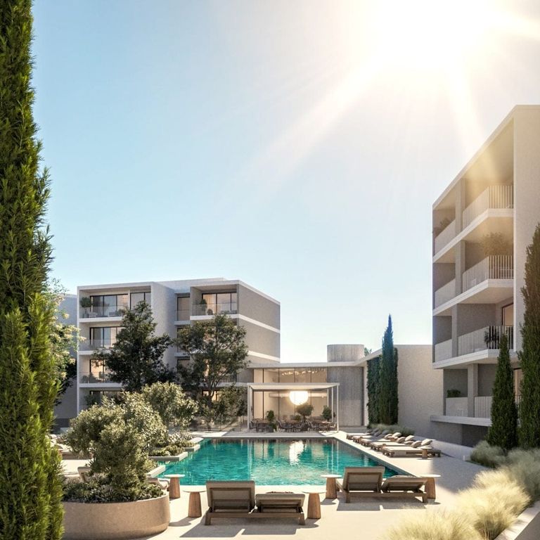 Property photo 2 of 9 09. Pool Hero View Min 1080x1080.Jpg