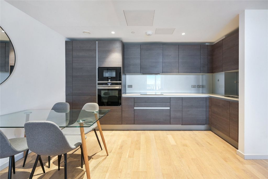 Property photo 2 of 11 Picture No. 07
