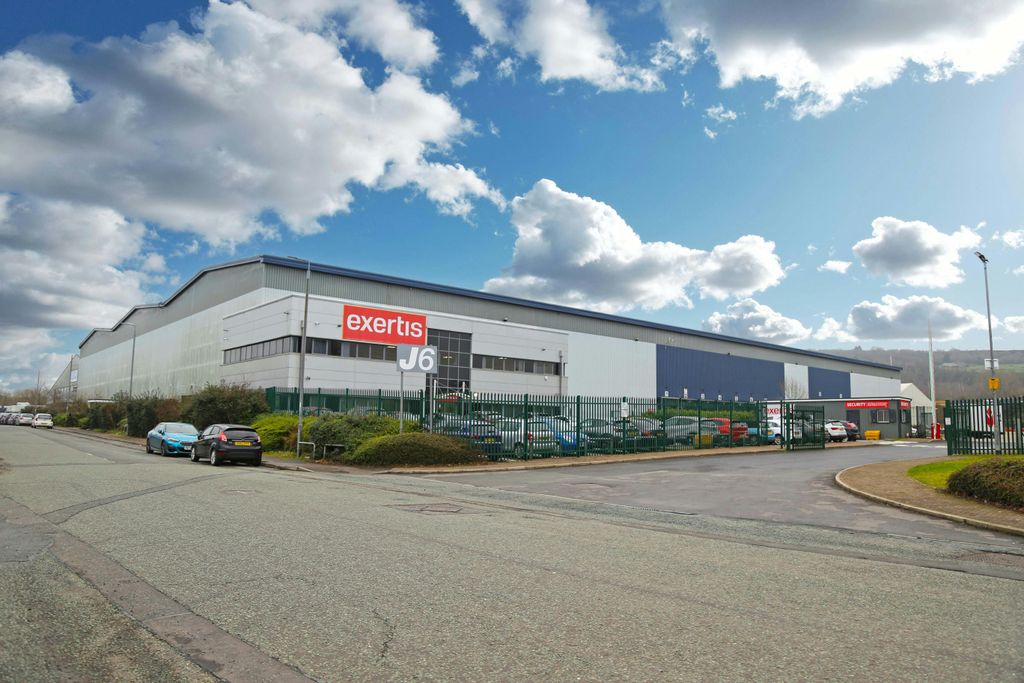 Property photo 3 of 23 Img_7137 Edit Blue Sky.Jpg