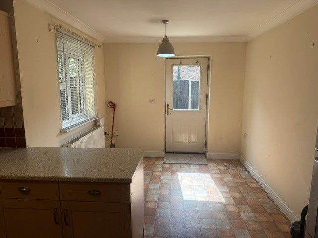 Property photo 3 of 9 Dining Room