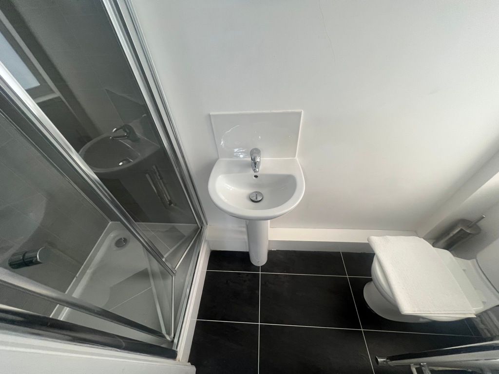 Property photo 3 of 11 Photo 7