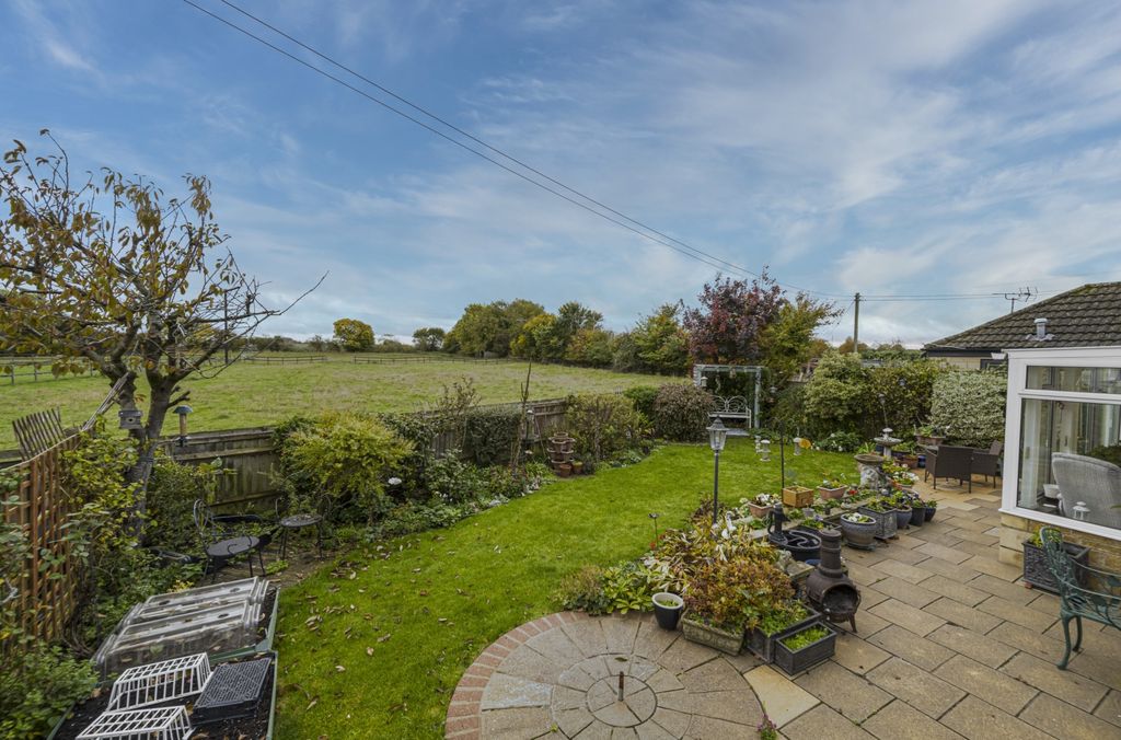 Property photo 2 of 24 Dsc_4004-Edit-Edit