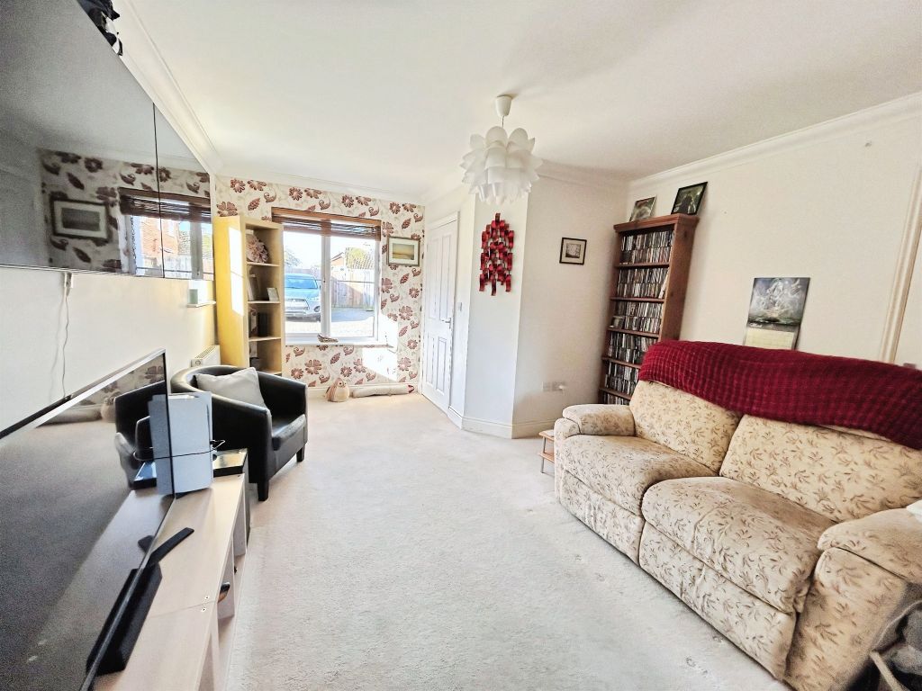 Property photo 2 of 24