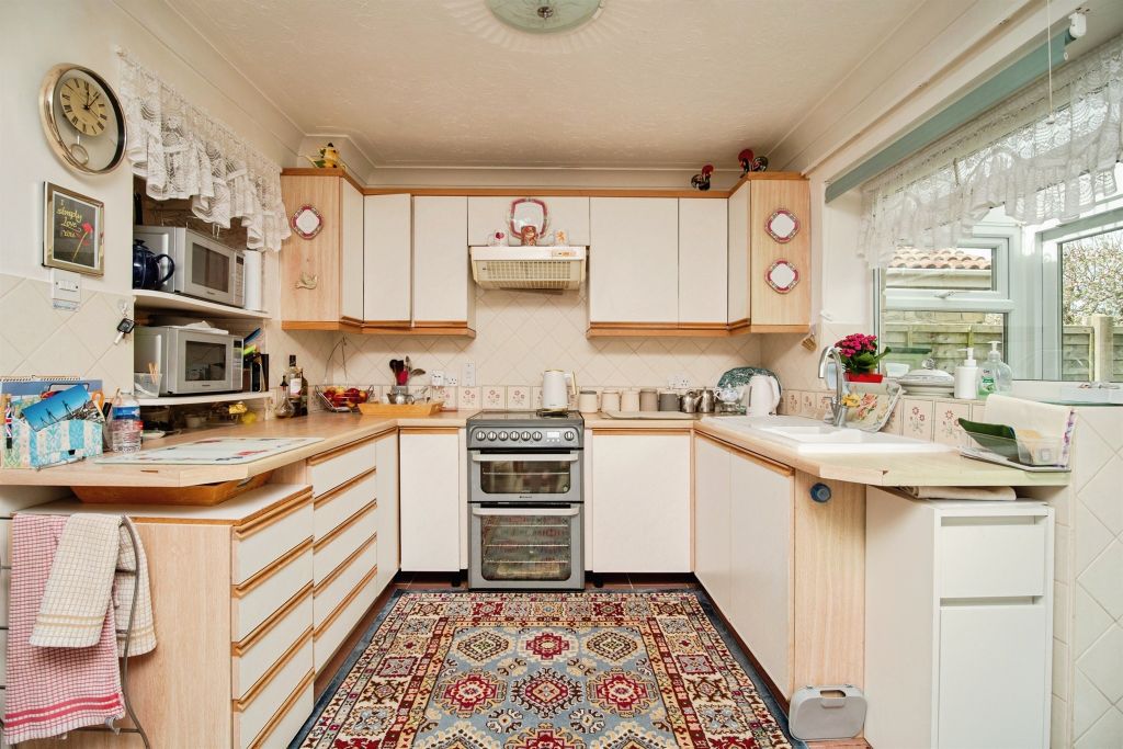Property photo 3 of 26