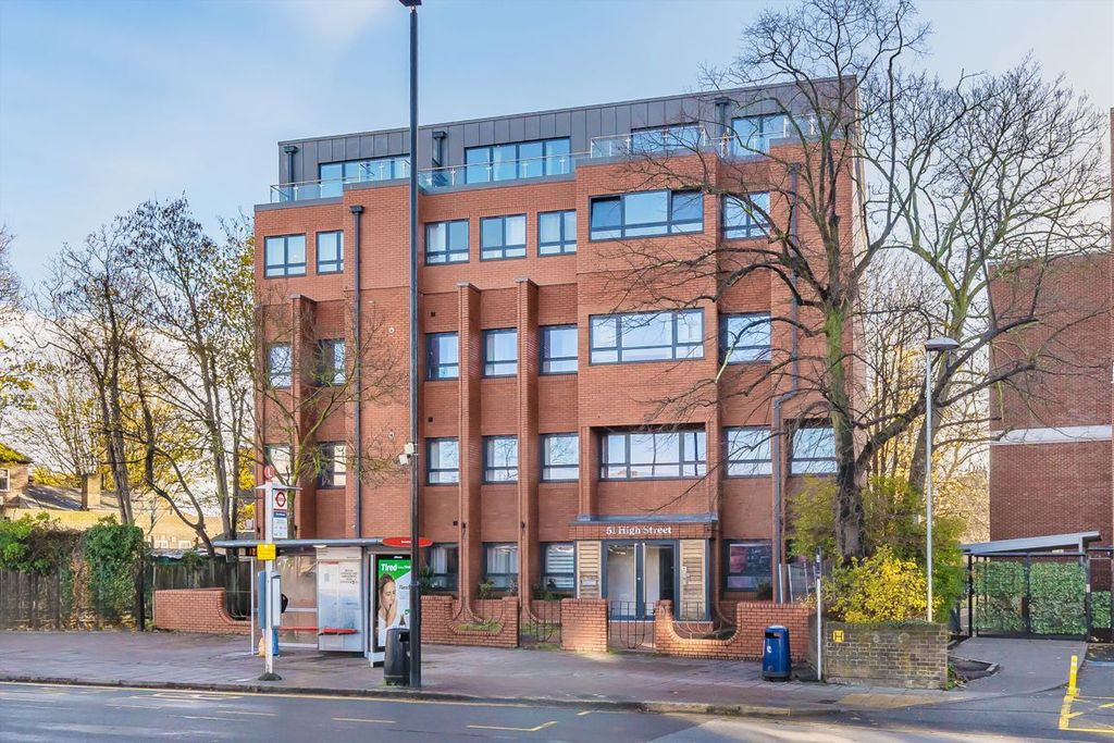 Property photo 1 of 6