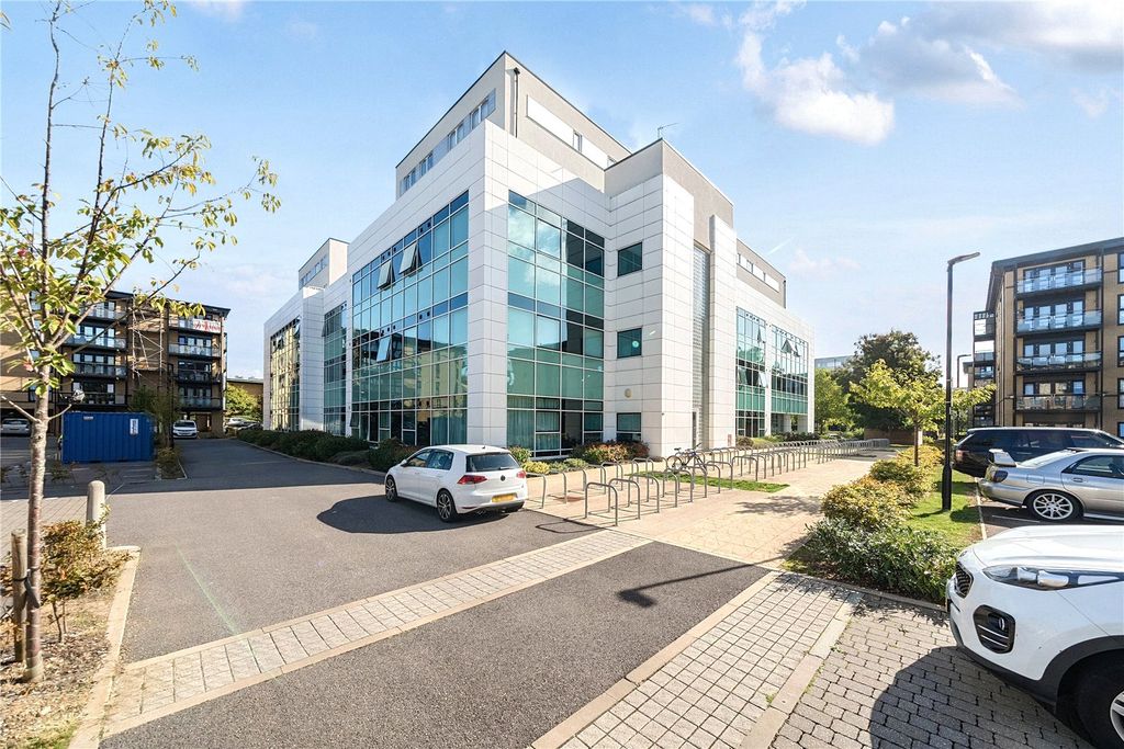 Property photo 1 of 10 Picture No. 01