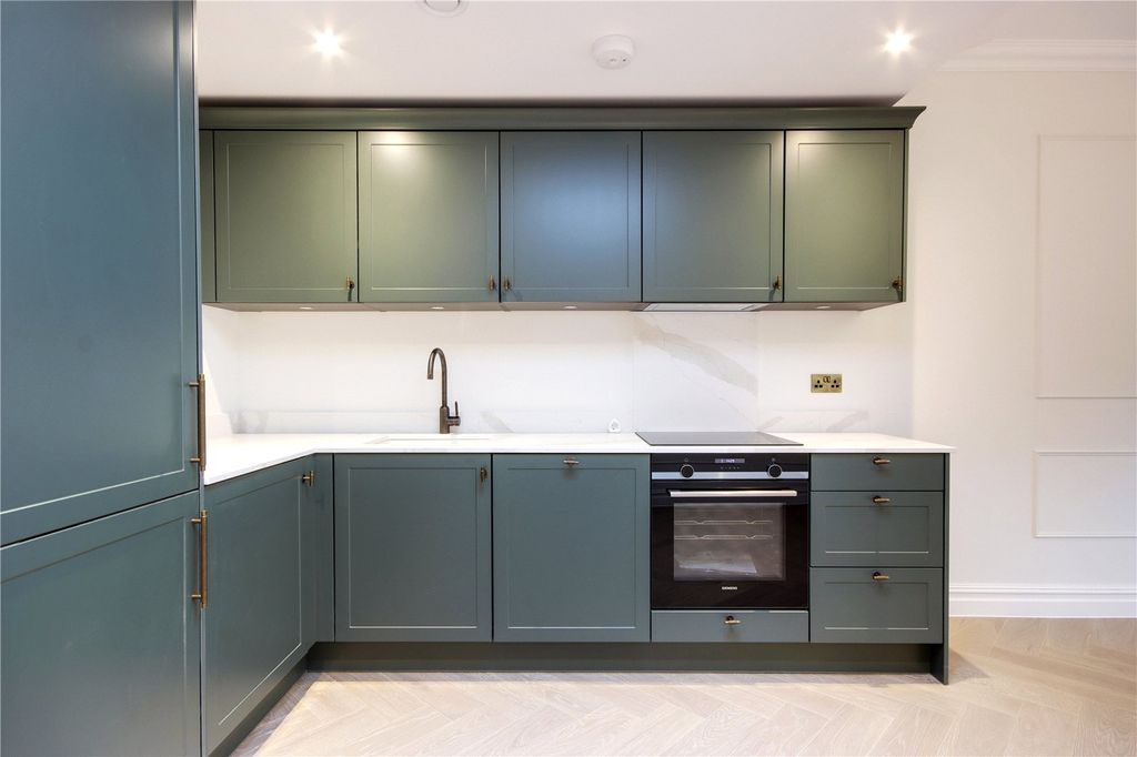 Property photo 3 of 7 Apt 4 Kitchen