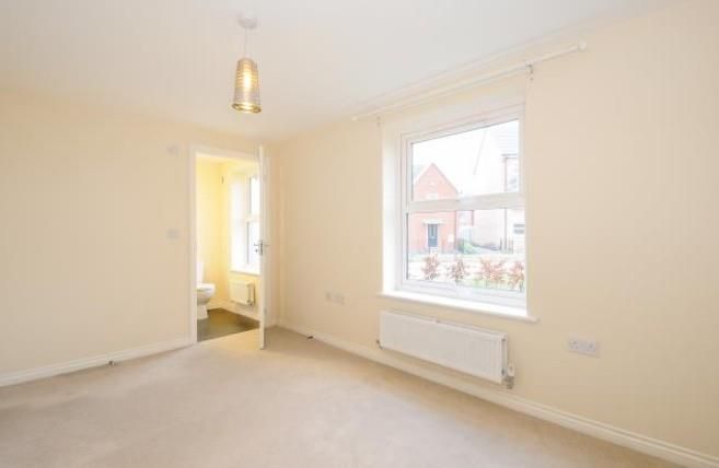 Property photo 3 of 9 Living Room