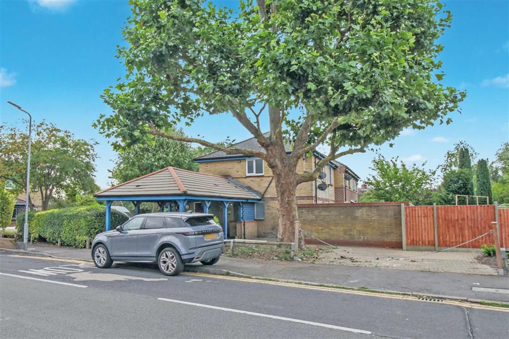 Property photo 1 of 5