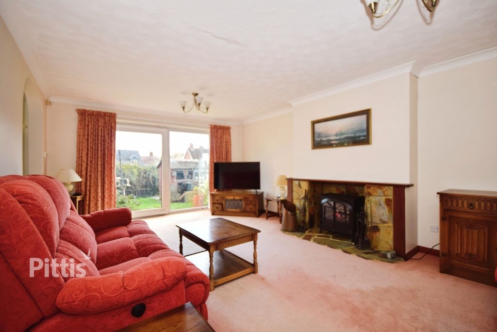 Property photo 3 of 24