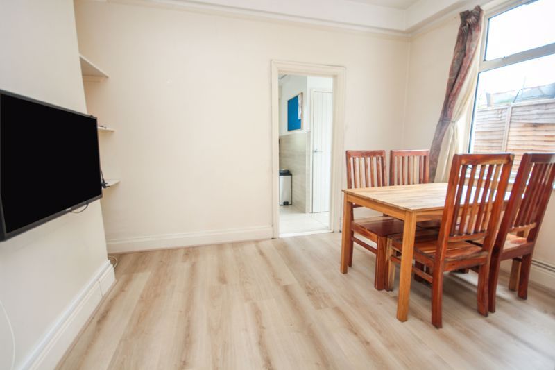 Property photo 3 of 13 Photo 18