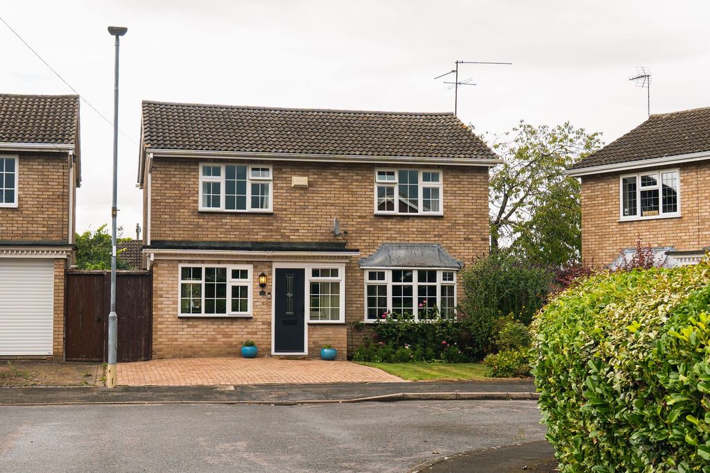 Property photo 1 of 22
