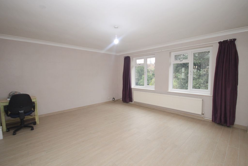 Property photo 2 of 13 Photo 8