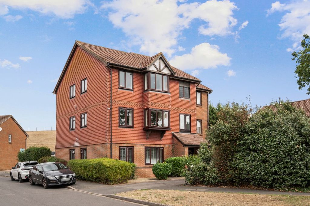 Property photo 2 of 12