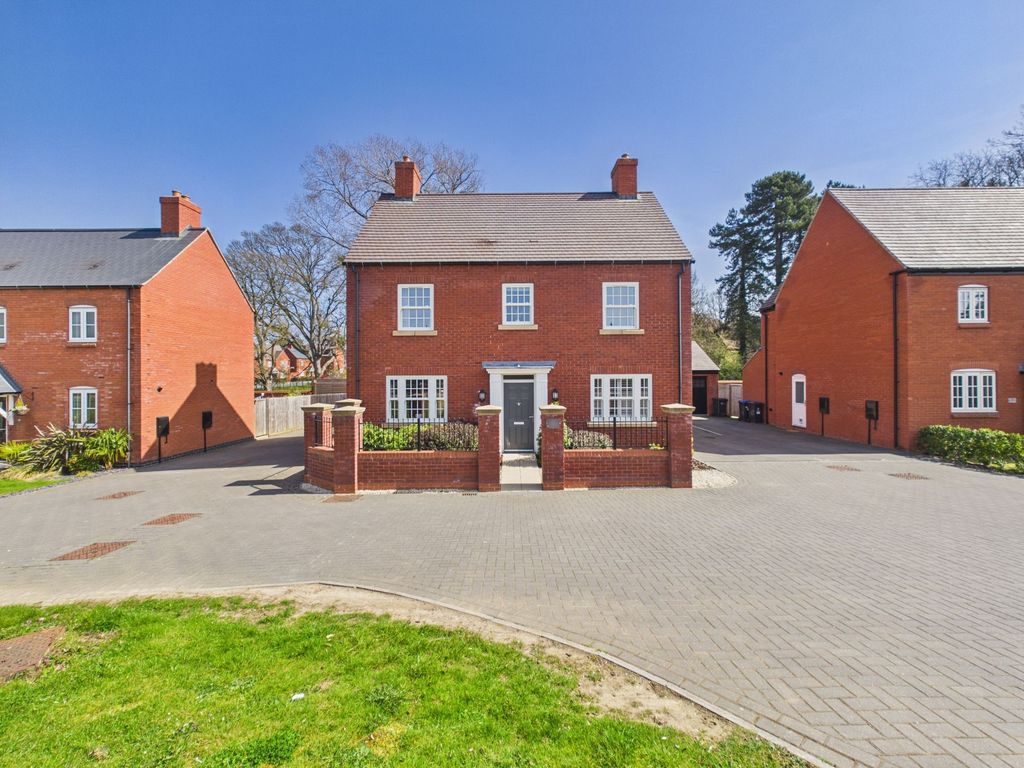 Property photo 1 of 37