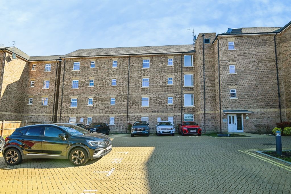 Property photo 1 of 10